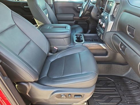Used 2021 GMC Sierra 1500 SLT image 14