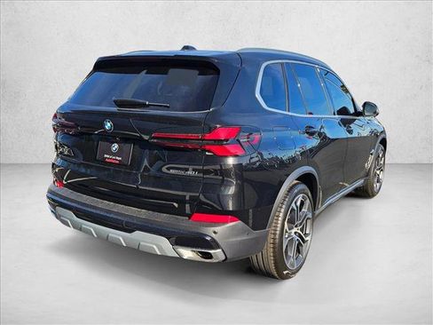 Used 2026 BMW X5 sDrive40i w/ Climate Comfort Package RWD image 2
