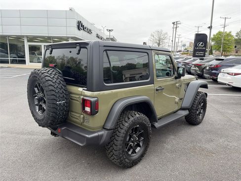 Used 2026 Jeep Wrangler Sport AWD/4WD image 5