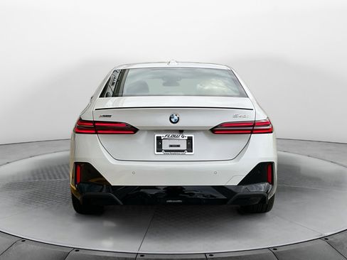 New 2026 BMW 540i xDrive w/ M Sport Package image 6