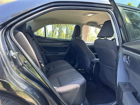 Used 2018 Toyota Corolla LE image 26