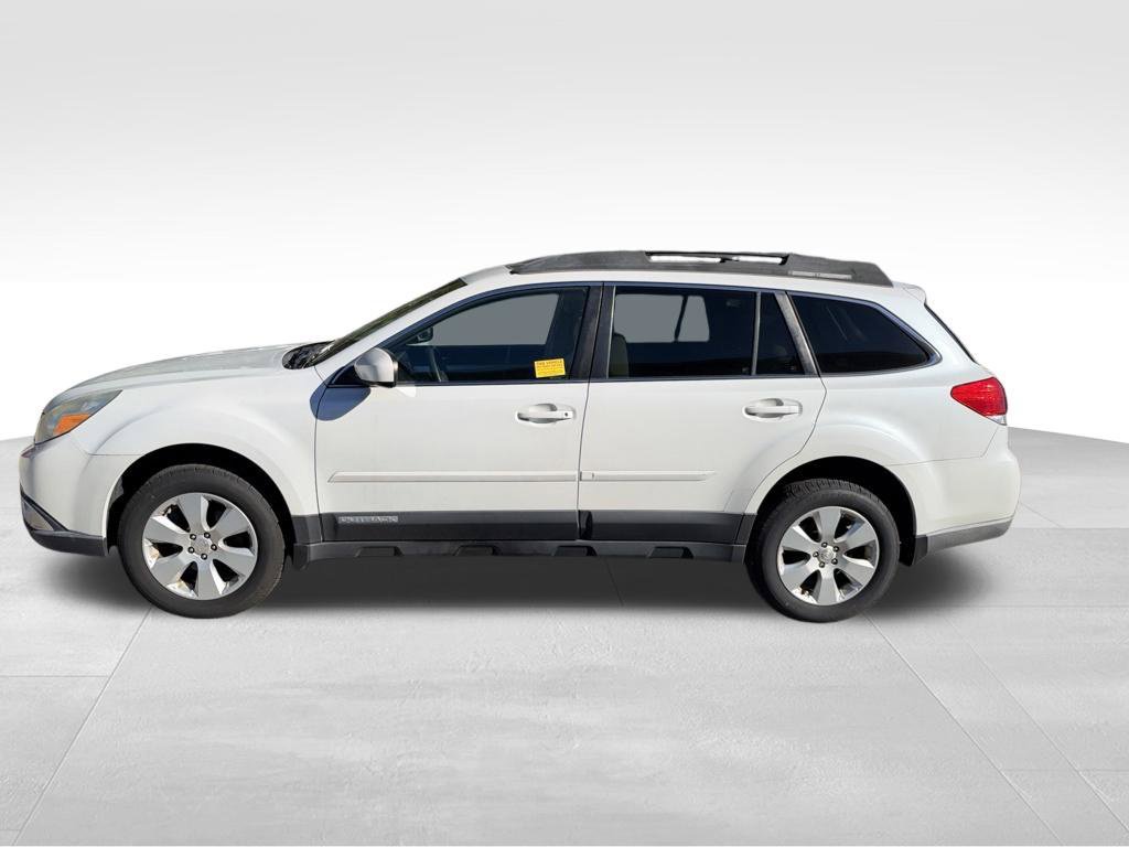 Used 2012 Subaru Outback 2.5i Premium AWD/4WD image 3