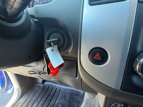 Used 2014 Nissan Xterra X AWD/4WD image 16