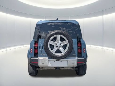 Used 2020 Land Rover Defender 110 SE AWD/4WD image 5