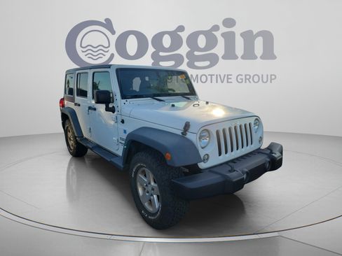 Used 2017 Jeep Wrangler Unlimited Sport w/ Quick Order Package 24S AWD/4WD image 4