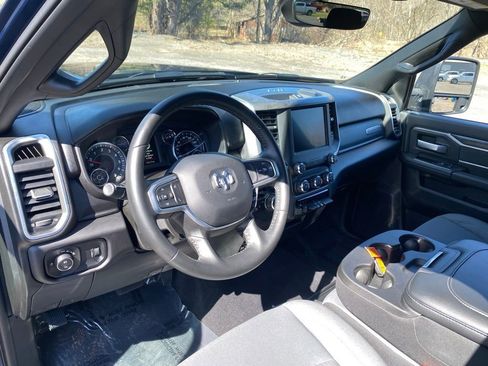 Used 2024 RAM 2500 Big Horn w/ Bed Utility Group image 13