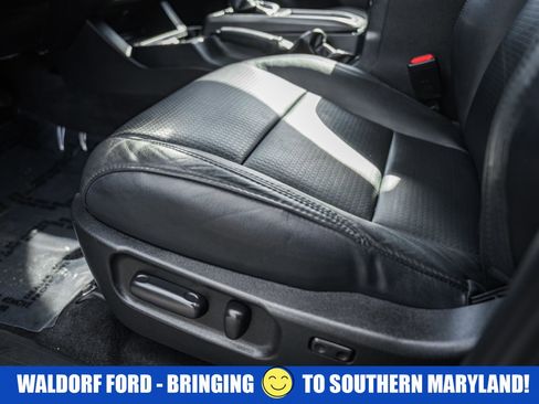 Used 2021 Toyota Tacoma TRD Off-Road w/ TRD Premium Off Road Package image 37