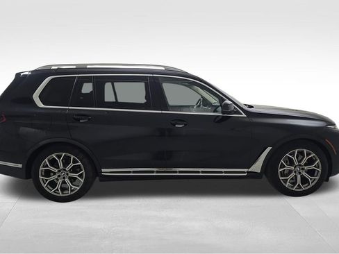 Used 2024 BMW X7 xDrive40i AWD/4WD image 11