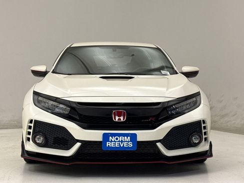 Used 2018 Honda Civic Type R image 3