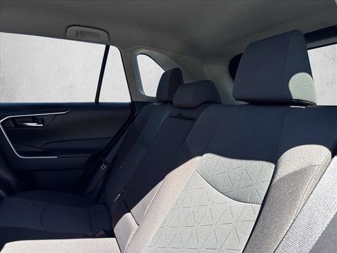 Certified 2025 Toyota RAV4 XLE FWD image 20