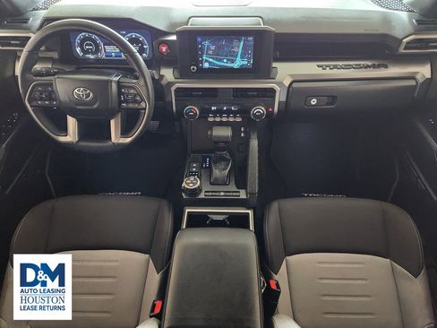 Used 2024 Toyota Tacoma TRD Off-Road image 35