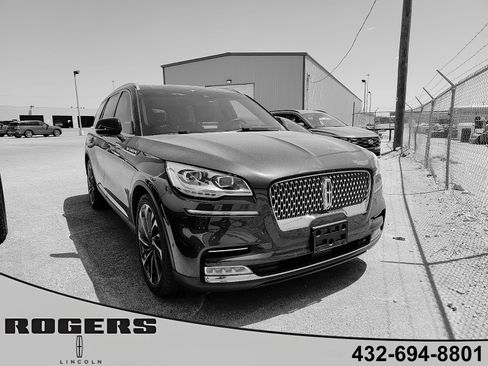 Certified 2023 Lincoln Aviator Reserve w/ Equipment Group 201A AWD/4WD image 1