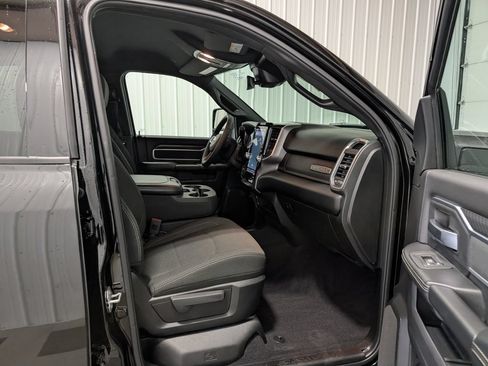 Used 2026 RAM 2500 Big Horn AWD/4WD image 27