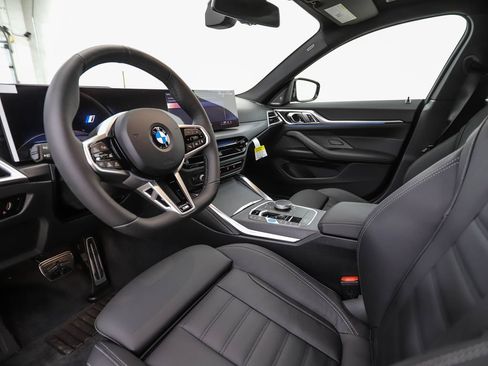 New 2026 BMW i4 xDrive40i w/ M Sport Package AWD/4WD image 10