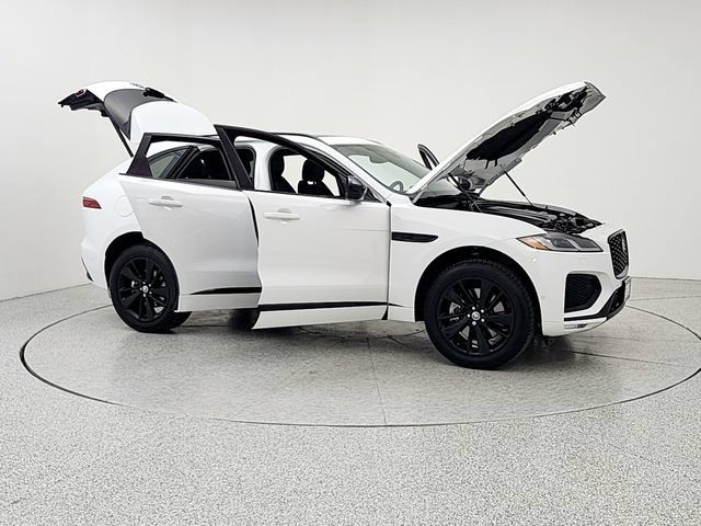 Certified 2026 Jaguar F-PACE R-Dynamic S AWD/4WD image 10