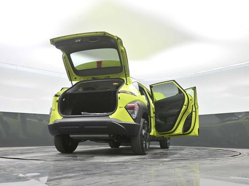 Certified 2025 Hyundai Kona SEL image 43