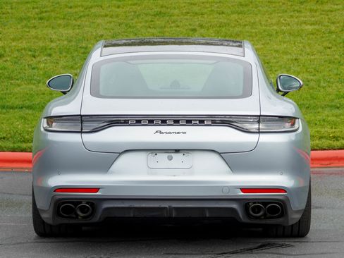 Certified 2023 Porsche Panamera Platinum Edition RWD image 6