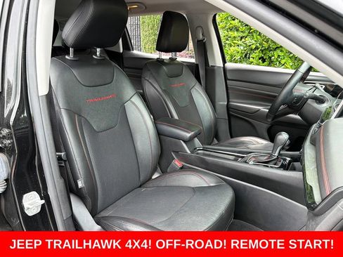 Used 2022 Jeep Compass Trailhawk w/ Trailhawk Convenience Group AWD/4WD image 35