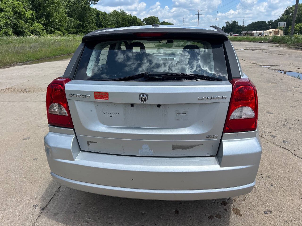Used 2009 Dodge Caliber SXT FWD image 7