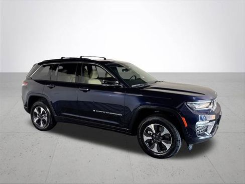 Certified 2024 Jeep Grand Cherokee Limited 4xe w/ Luxury Tech Group II AWD/4WD image 5
