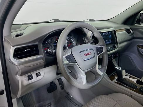 Used 2018 GMC Acadia SLE w/ Driver Alert Package I FWD image 11