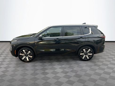 New 2026 Mitsubishi Outlander SE image 4