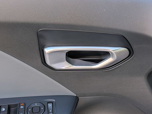 Used 2025 Kia K4 FWD image 12
