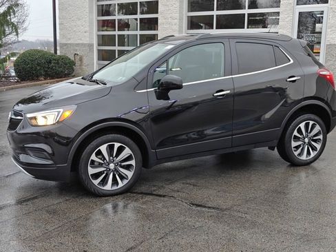 Certified 2022 Buick Encore Preferred w/ Safety Package image 9