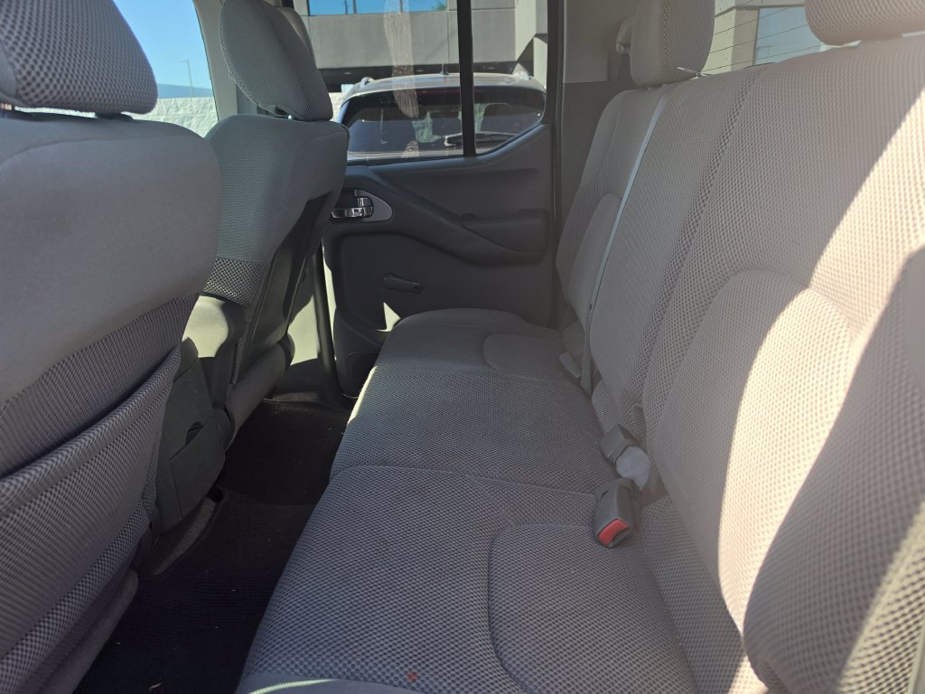 Used 2011 Nissan Frontier S RWD image 12