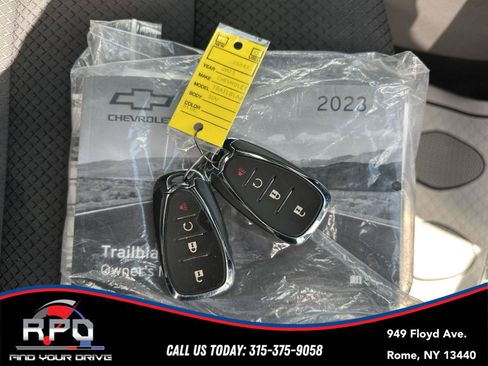 Used 2021 Chevrolet TrailBlazer ACTIV w/ Technology Package AWD/4WD image 34