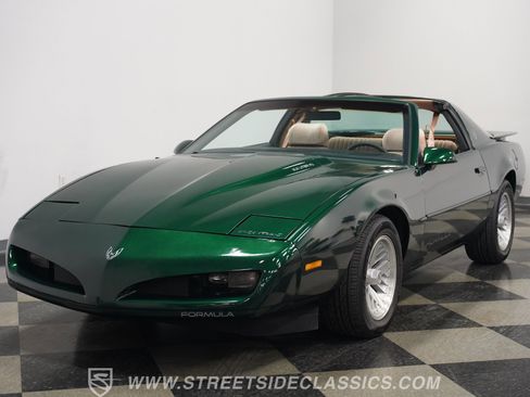 Used 1991 Pontiac Firebird Formula image 6