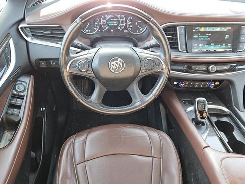 Used 2018 Buick Enclave Avenir w/ Avenir Technology Package image 5
