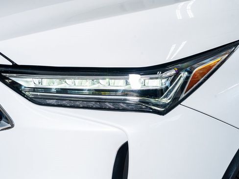 Used 2023 Acura MDX SH-AWD image 13