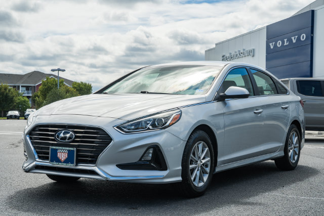 Used 2019 Hyundai Sonata SE FWD image 3