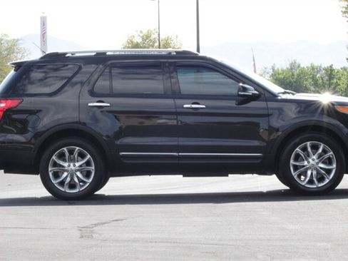 Used 2014 Ford Explorer Limited AWD/4WD image 7