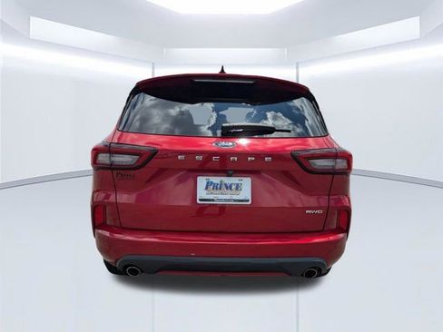 Used 2023 Ford Escape ST-Line AWD/4WD image 5