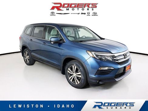 Used 2017 Honda Pilot EX image 1