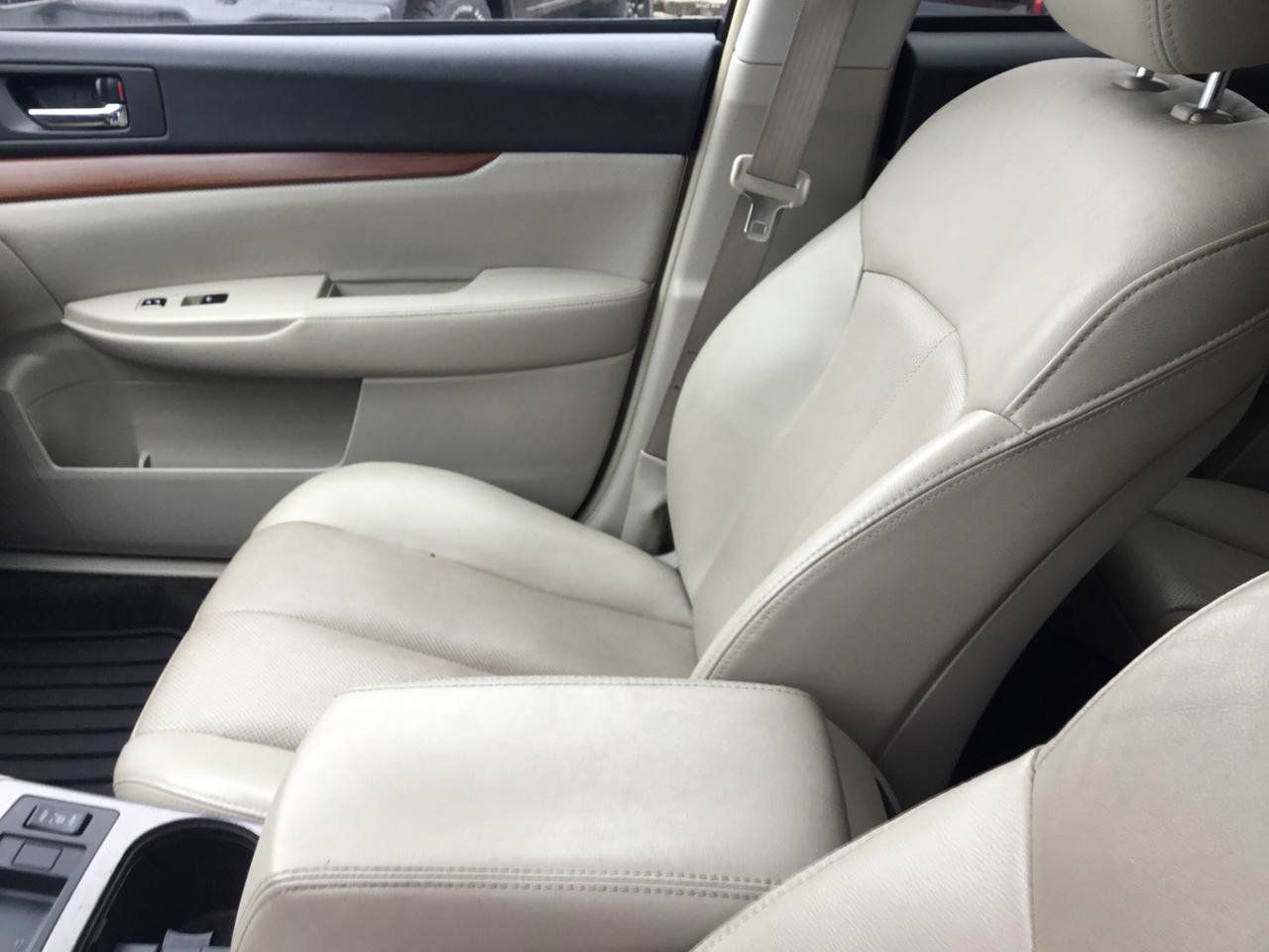 Used 2014 Subaru Outback 2.5i Limited AWD/4WD image 16