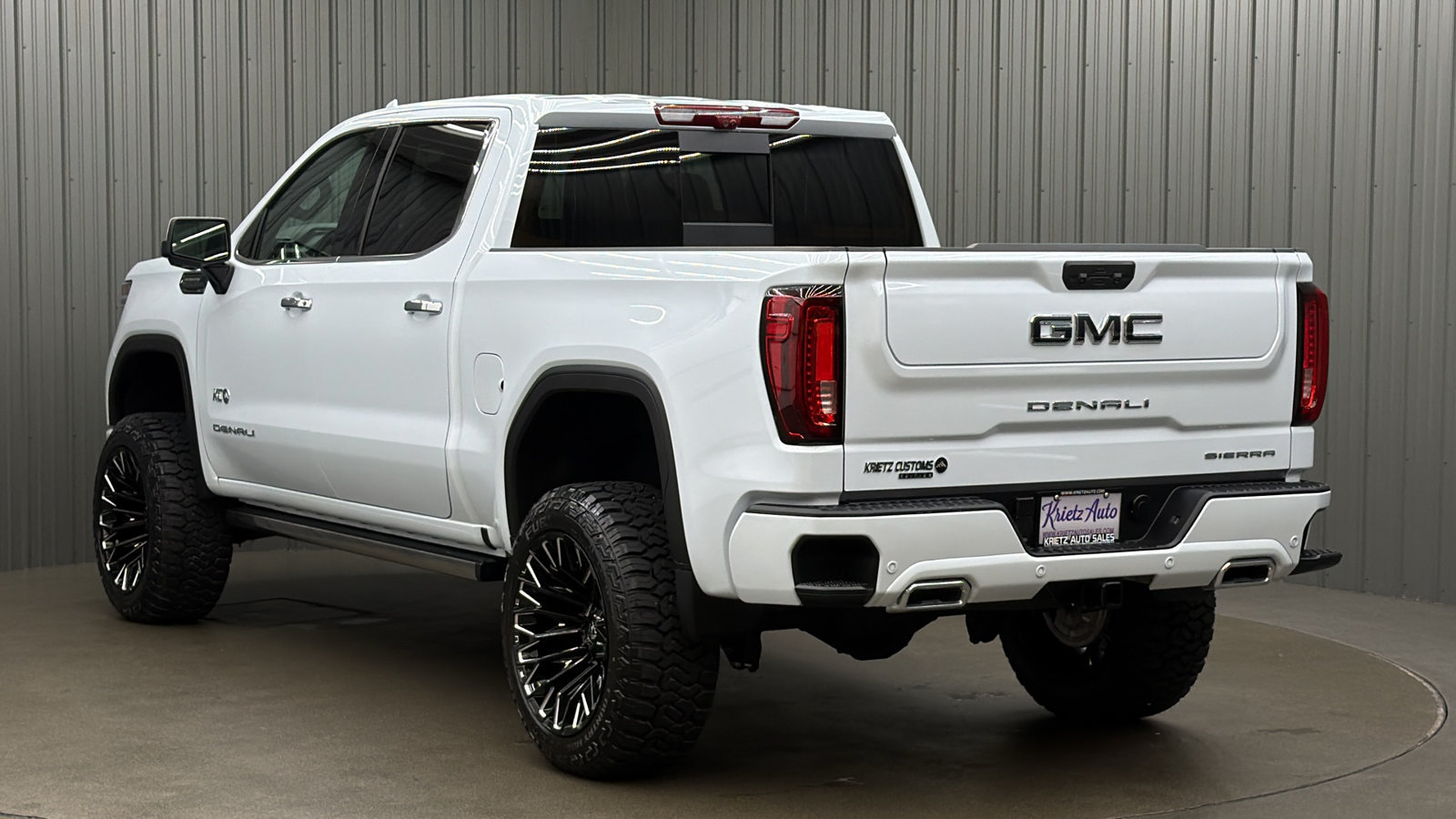 Used 2026 GMC Sierra 1500 Denali Ultimate AWD/4WD image 3