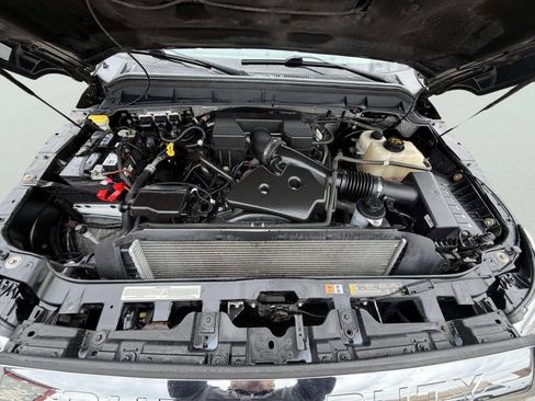 Used 2013 Ford F250 Lariat w/ Lariat Chrome Pkg image 31