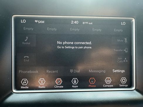 Used 2019 Jeep Grand Cherokee Laredo RWD image 18
