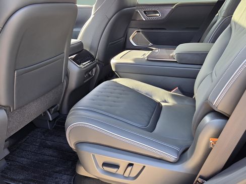 New 2026 INFINITI QX80 Autograph w/ Premium Cargo Package AWD/4WD image 14