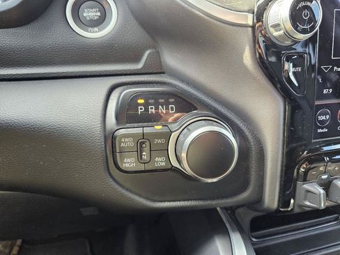 Used 2021 RAM 1500 Big Horn AWD/4WD image 48