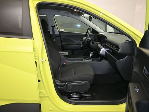 Used 2024 Hyundai Kona SEL FWD image 25