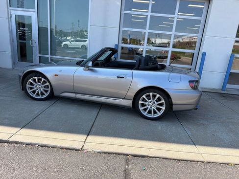 Used 2007 Honda S2000 image 18