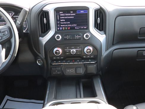Certified 2022 GMC Sierra 1500 SLT w/ SLT Premium Plus Package AWD/4WD image 11
