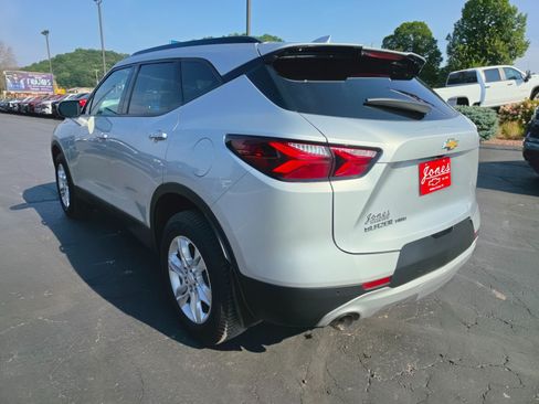 Used 2022 Chevrolet Blazer LT AWD/4WD image 3