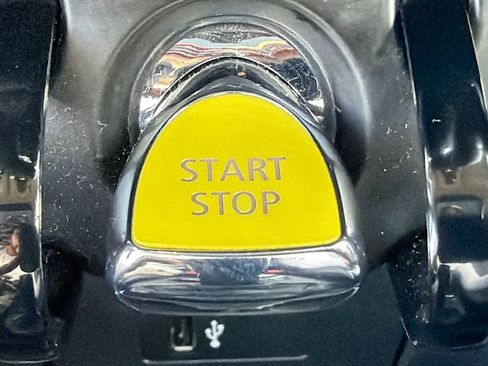 Used 2024 MINI Cooper SE image 35