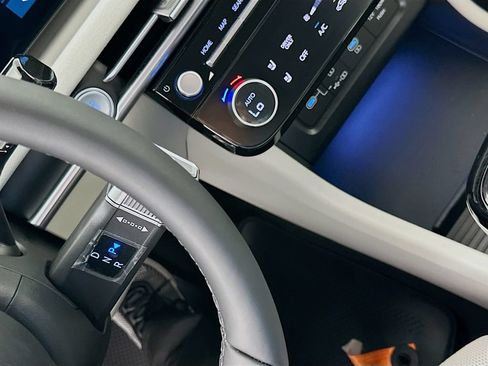 New 2026 Hyundai Tucson Limited AWD/4WD image 15