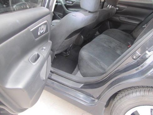 Used 2015 Nissan Altima 2.5 S w/ Power Driver Seat Package image 13